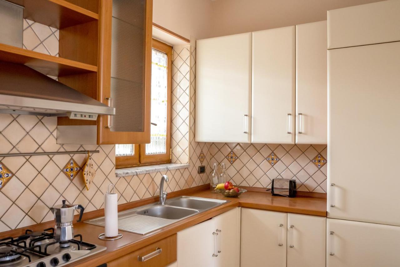 Nonnadora Apartment Наполи Екстериор снимка