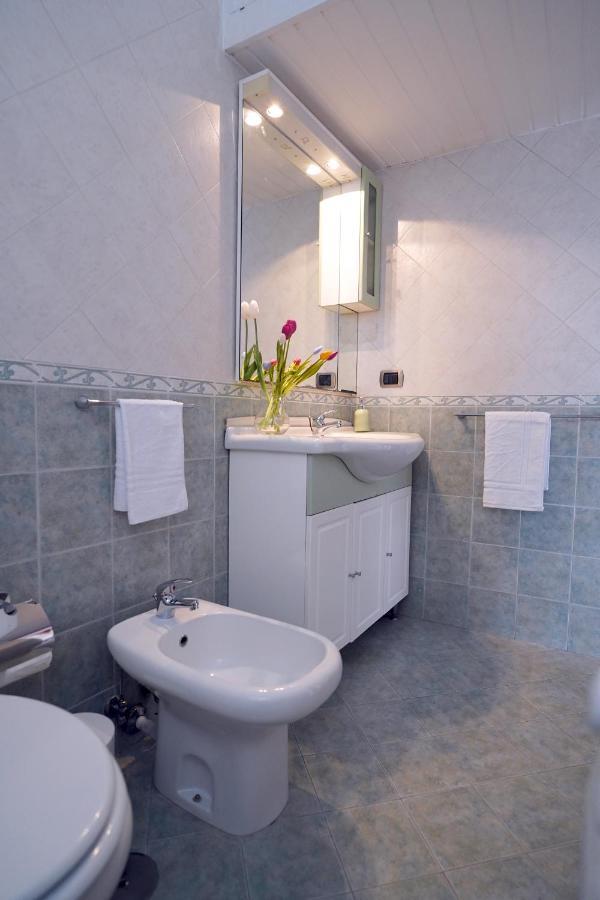 Nonnadora Apartment Наполи Екстериор снимка