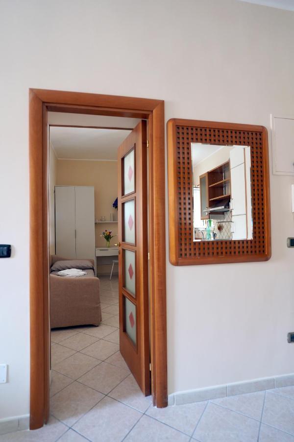 Nonnadora Apartment Наполи Екстериор снимка